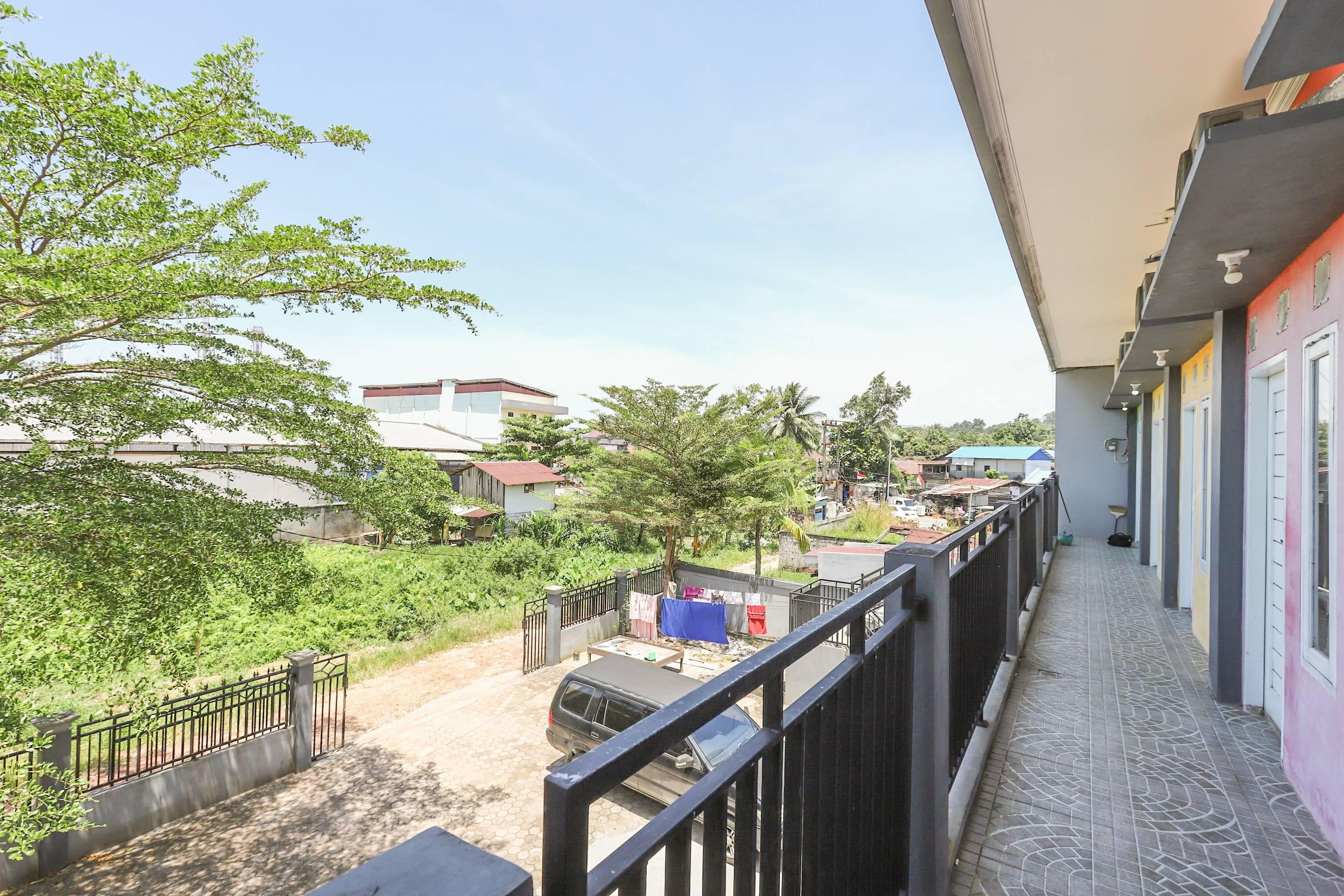 Reddoorz At Pelangi Guest House Balikpapan  Eksteriør billede
